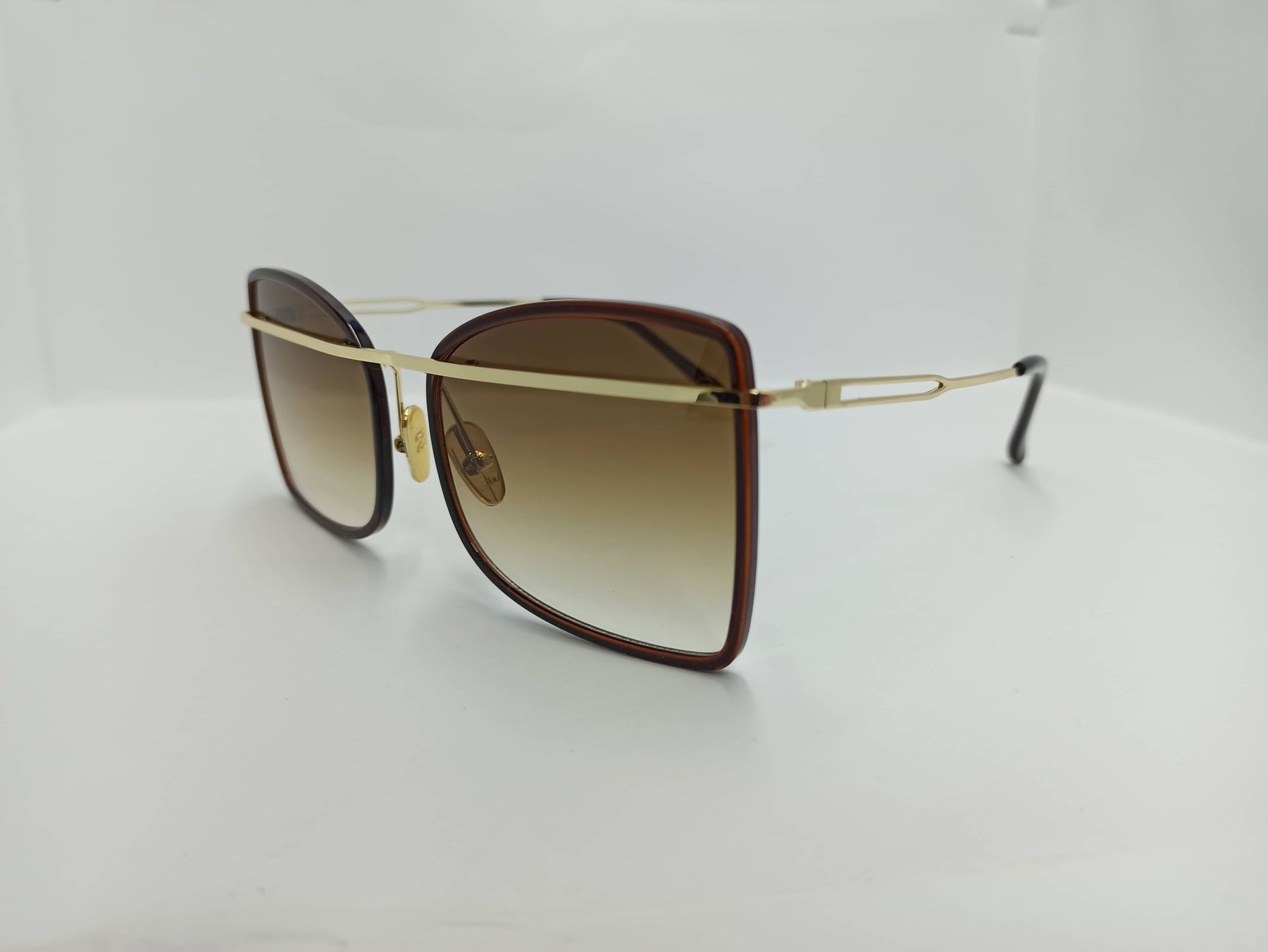 Modern Brown Sunglass - SG288 - Metal Legs/Polycarbonate Lens - Women - Budget Sunglass - CHECKOUT