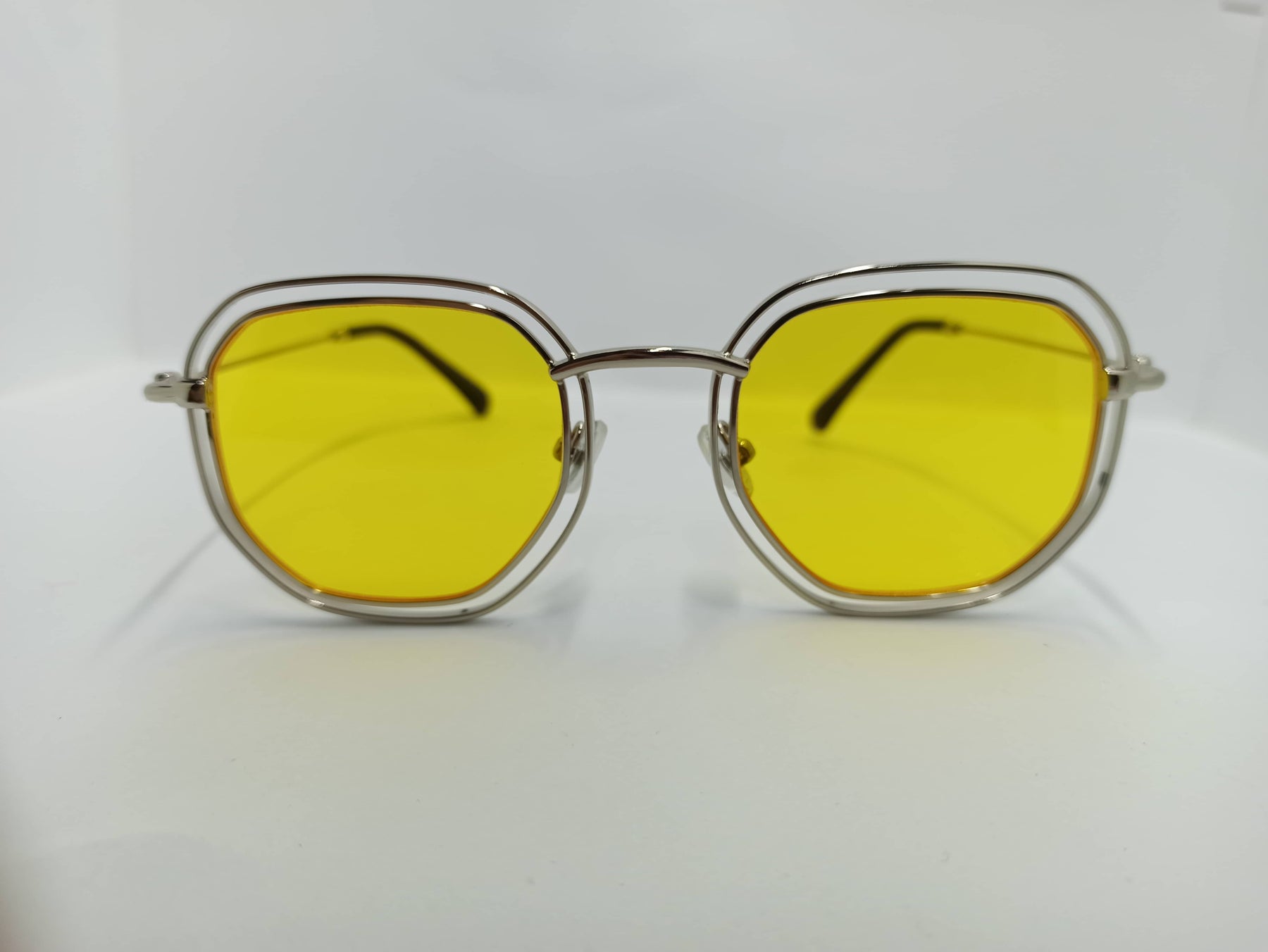 Modern Yellow Sunglass - SG289 - Metal Legs/Polycarbonate Lens - Women - Budget Sunglass - CHECKOUT