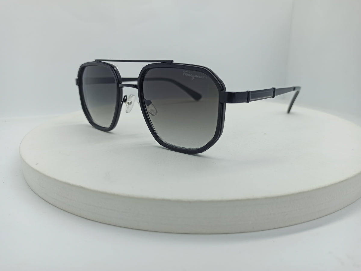 Ferragamo - SG472 - Metal/Polycarbonate Lens - Premium Sunglass