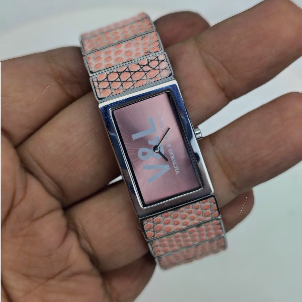 Victoria & Lucchino (V&L) – Original – VL028203 – Bracelet Watch – Women Watch