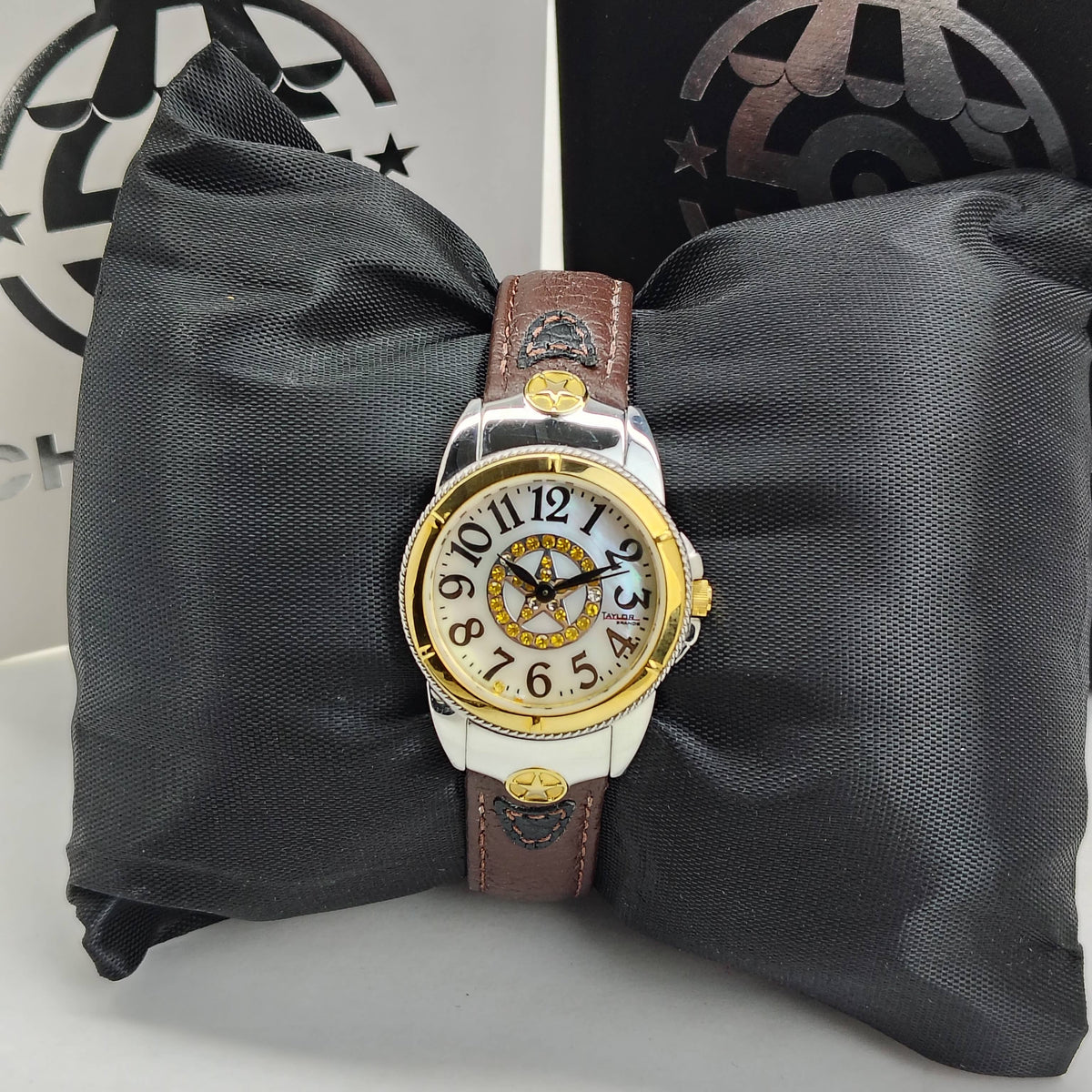 Taylor Brands - Original - Japanese Quartz - 28mm - Women's Watch