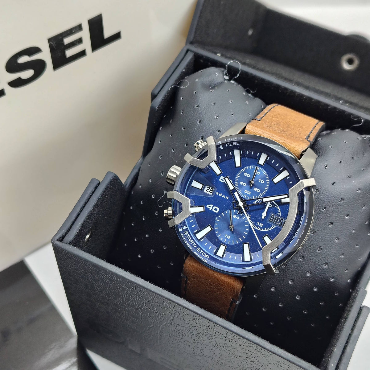Diesel – Original – DZ4604 - Japanese Quartz - 42mm - Men's Watch