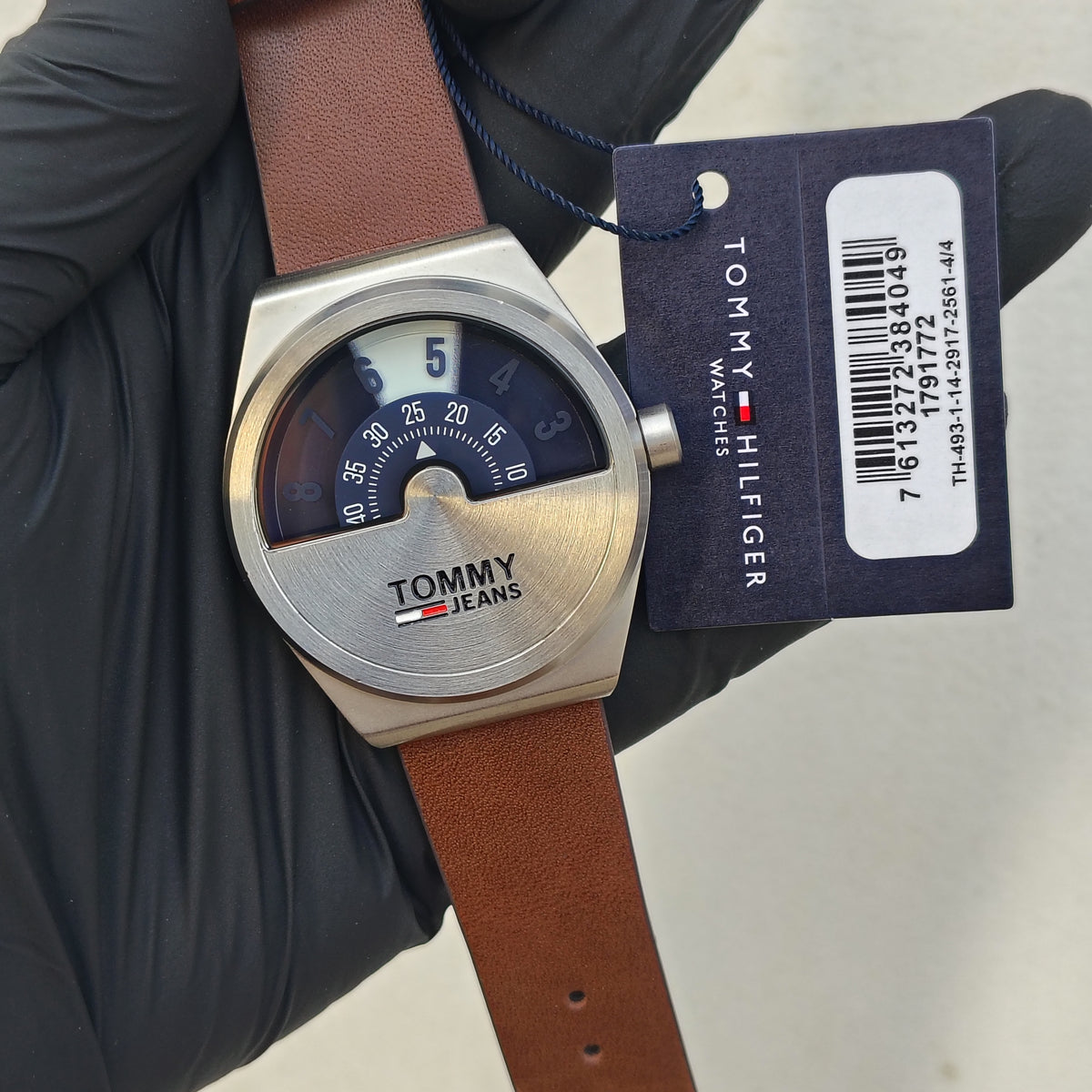 Tommy Hilfiger – Original/With Tag - 1791772 – 42mm - Men's Watch.