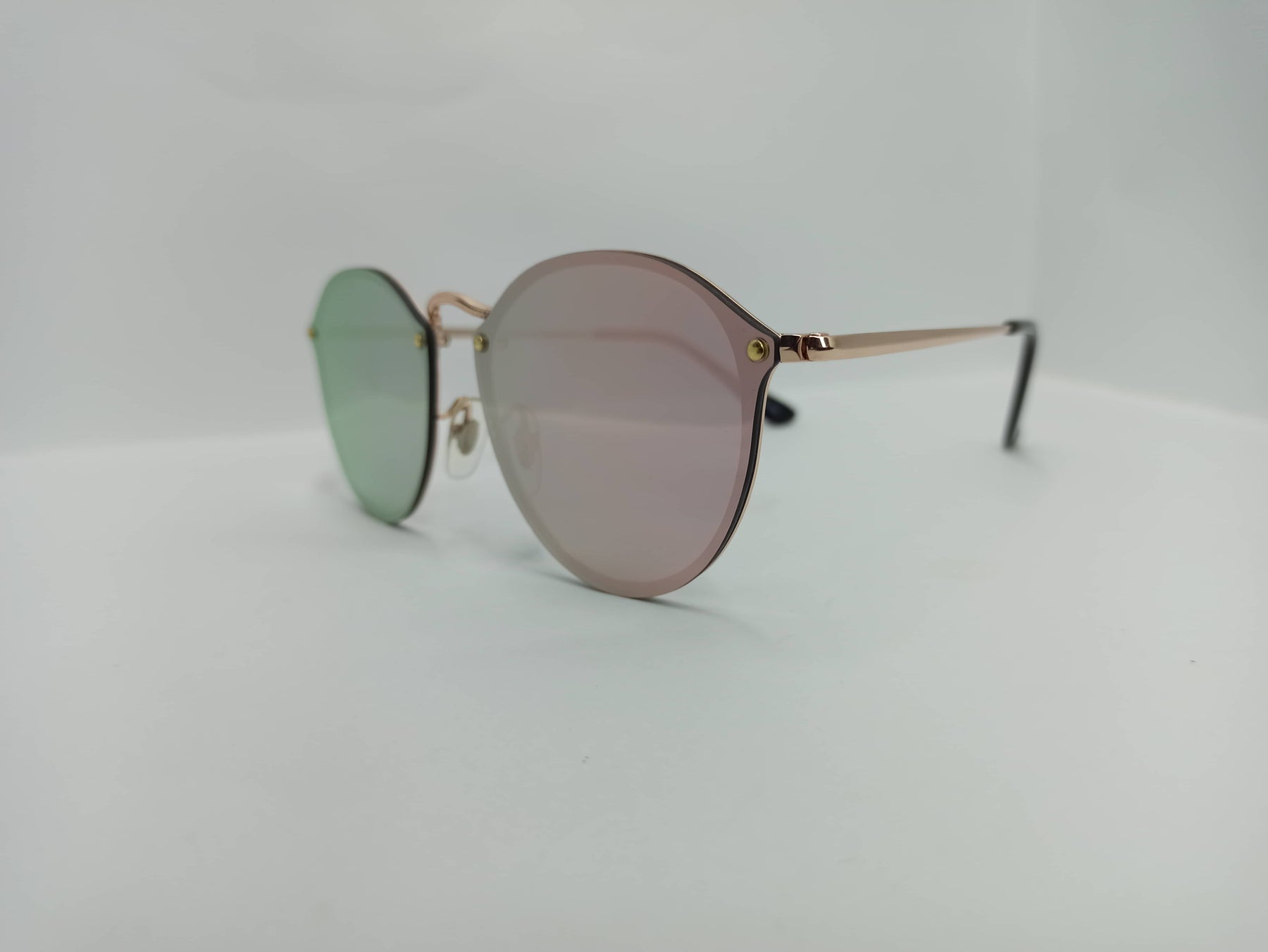 Modern Gradient Sunglass - SG291 - Metal Legs/Polycarbonate Lens - Women - Budget Sunglass - CHECKOUT