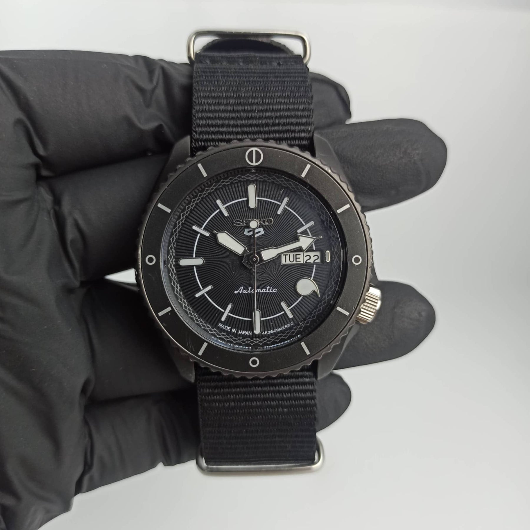 Seiko 5 - Pre-Owned Original - Automatic - Limited Edition - 42mm - Men's Watch. - CHECKOUT