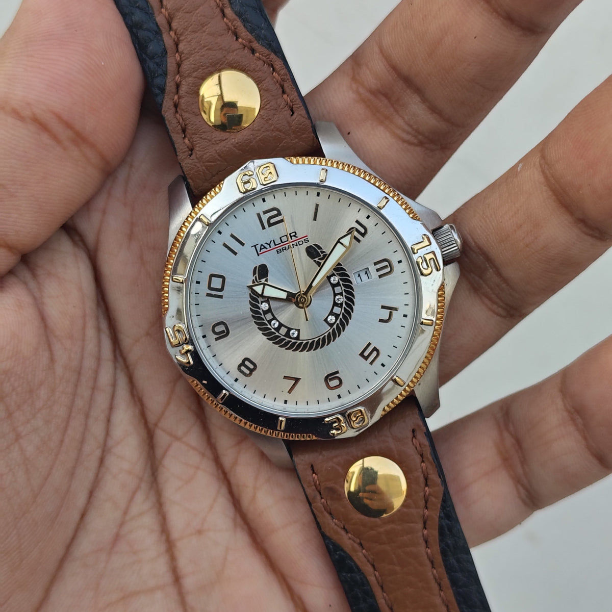 Taylor Brands - Original - Date - Japanese Quartz - 42mm - Men's Watch