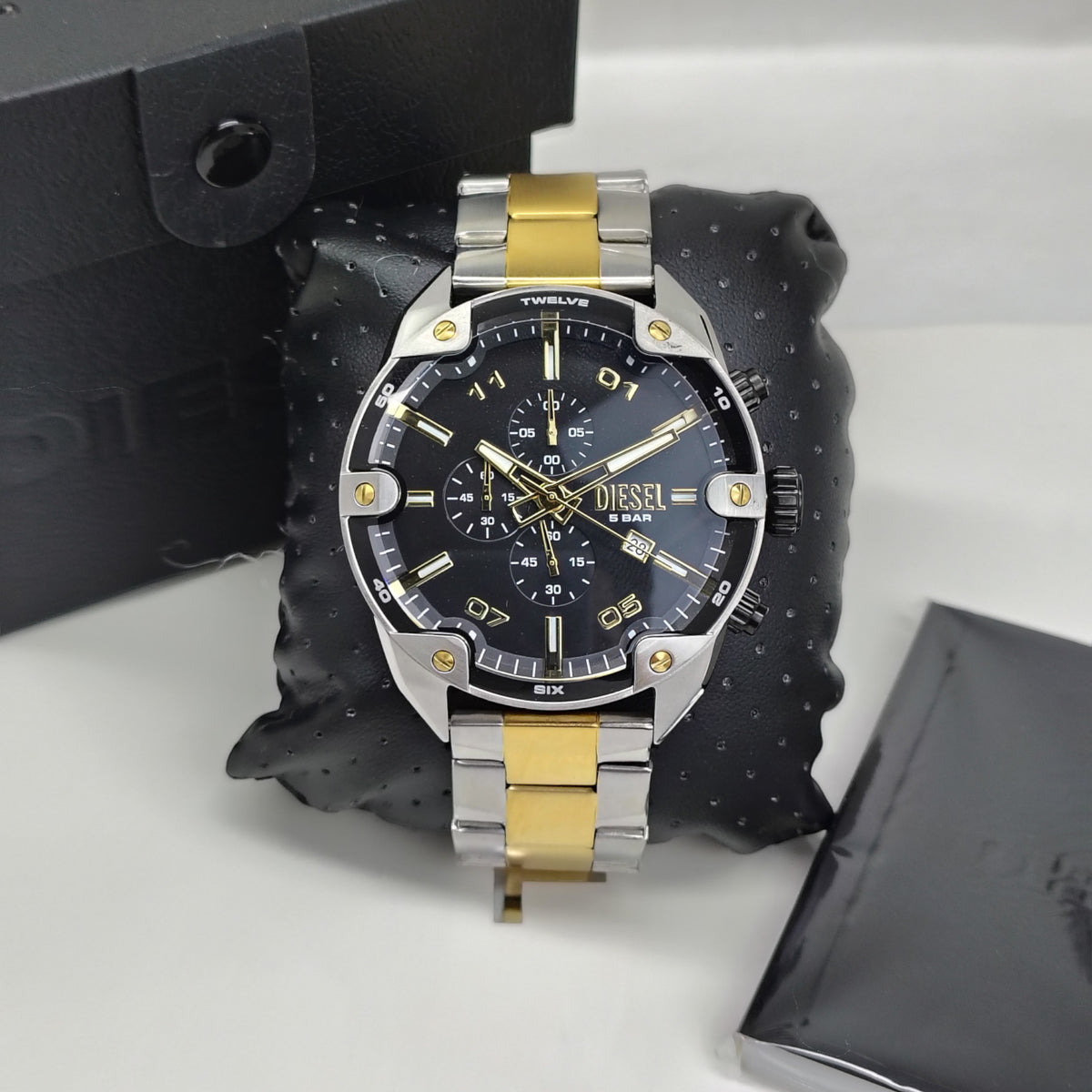 Diesel – Original – DZ4627 - Japanese Quartz - 49mm - Men's Watch