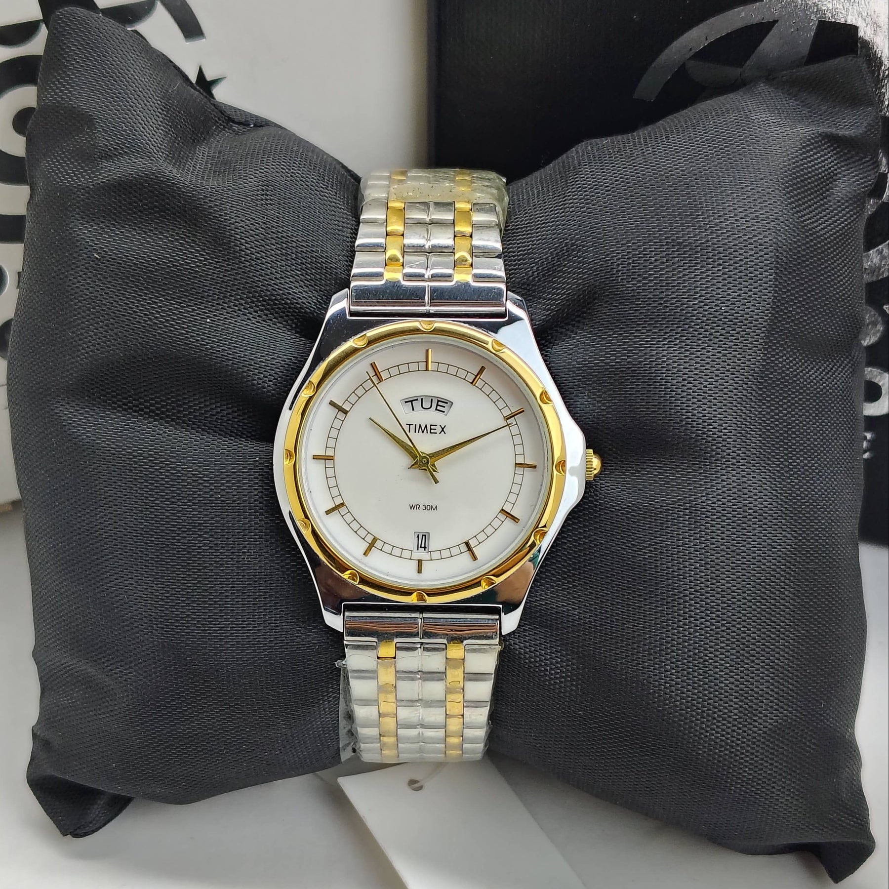 Timex – Original – BW03-30 - Japanese Quartz – 36mm - Unisex Watch