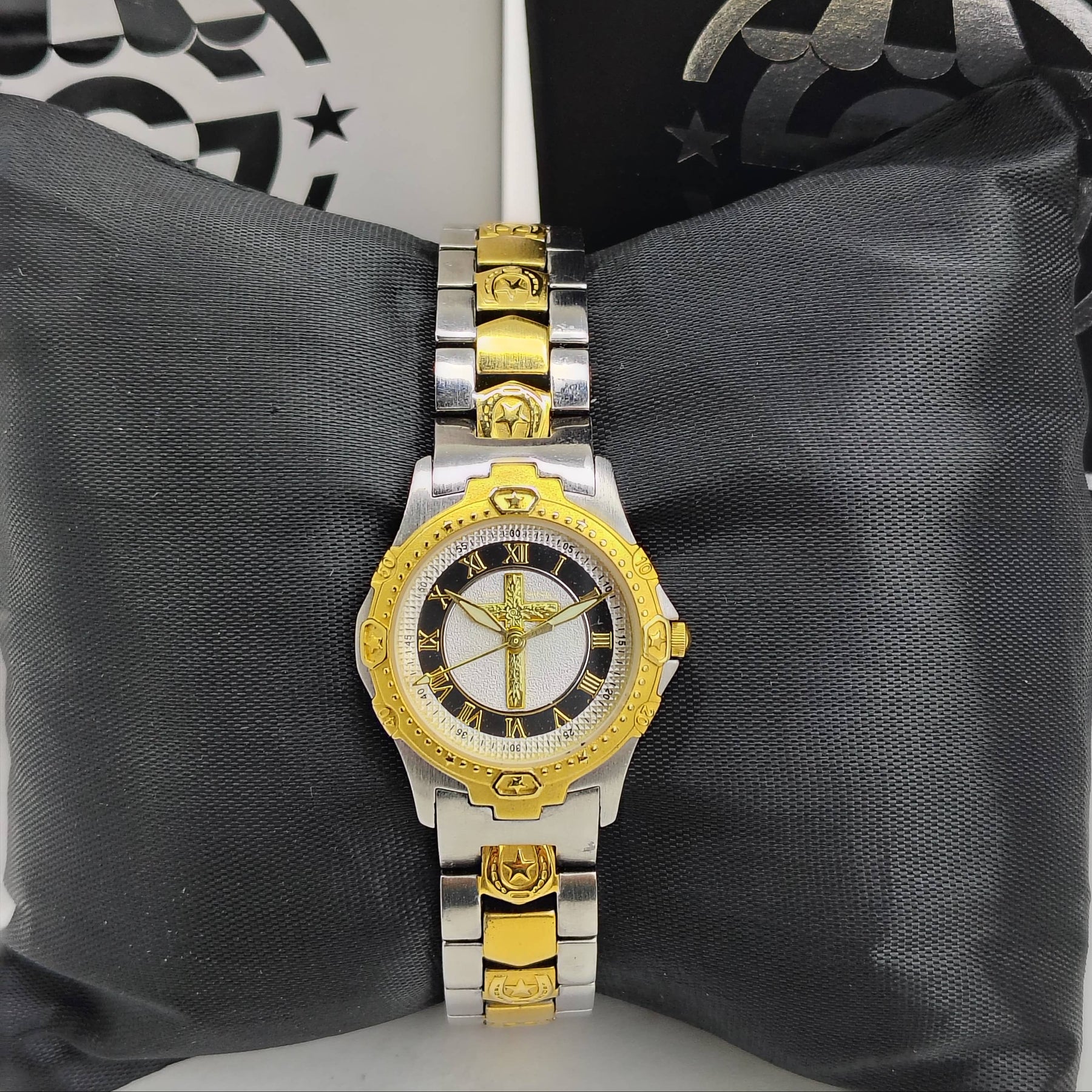 Montana - Original - Japanese Quartz - 26mm - Women's Watch