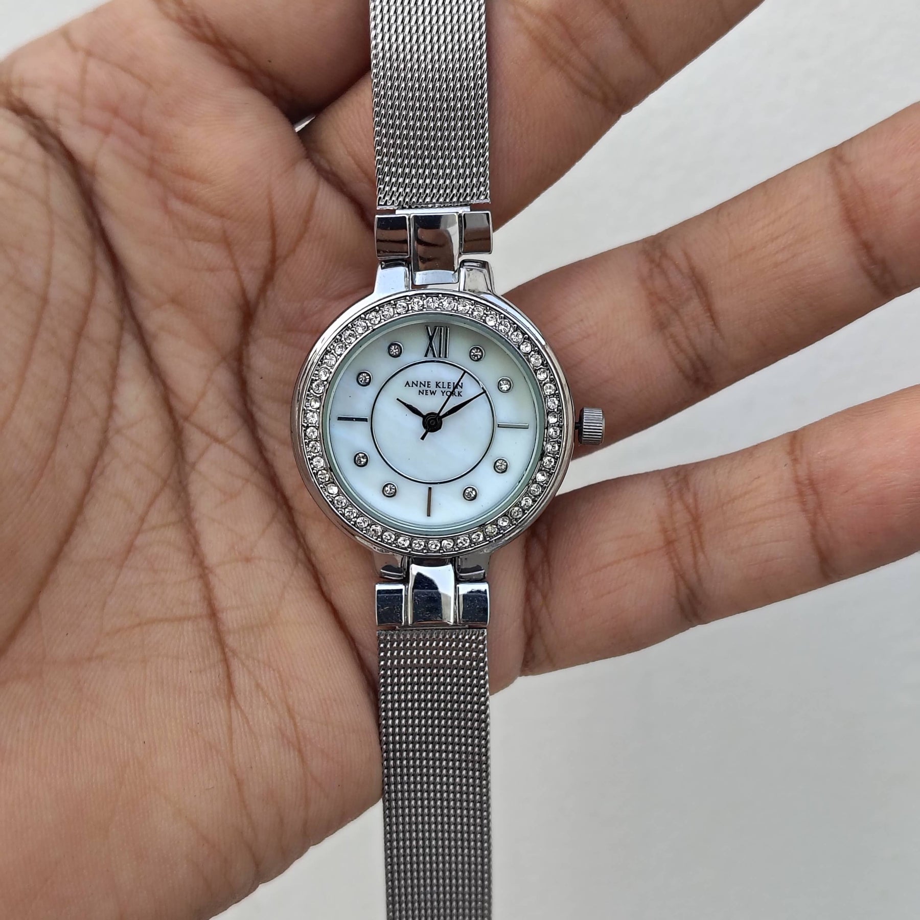Anne Klein - Original - Japanese Quartz - 28mm - Women's Watch