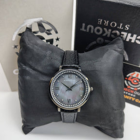 BCBGMAXAZRIA - Original - Japanese Quartz - 34mm- Women's Watch