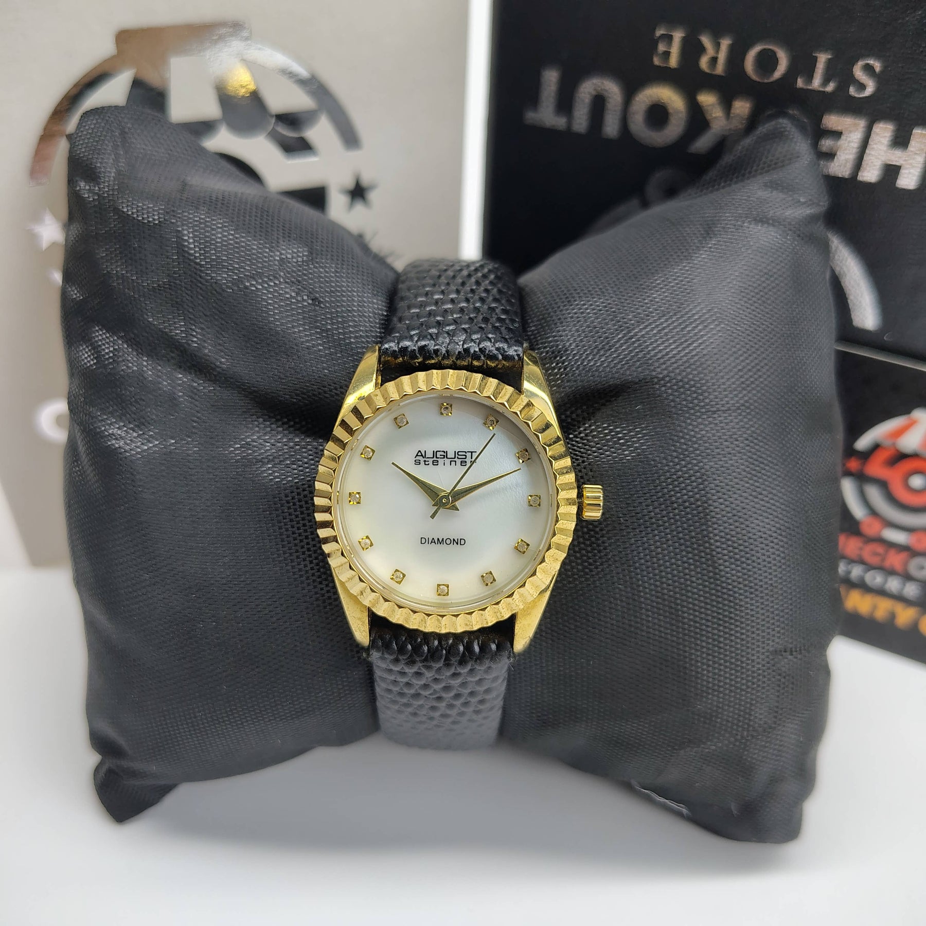 August Steiner - Original - Japanese Quartz - 32mm- Women's Watch