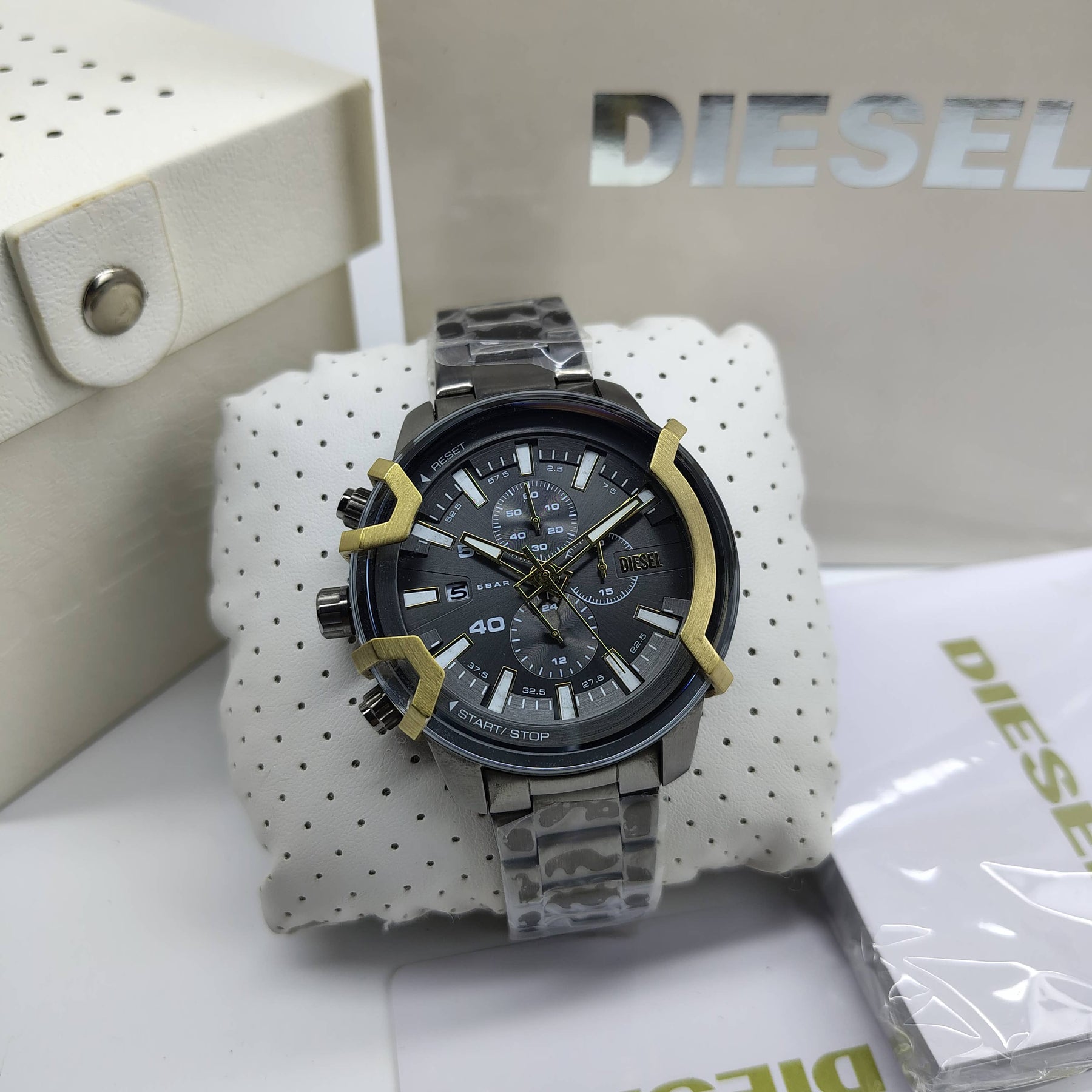 Diesel – Original – DZ4668 - Japanese Quartz - 48mm - Men's Watch