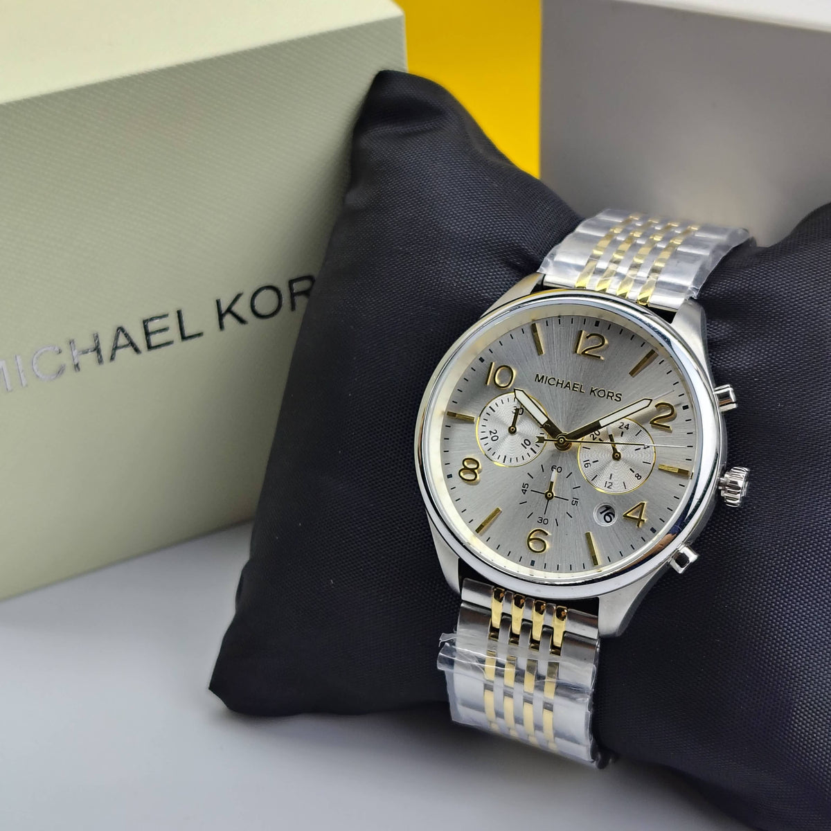 Michael Kors – Original – MK8660 - Japanese Quartz - 42mm - Men's Watch