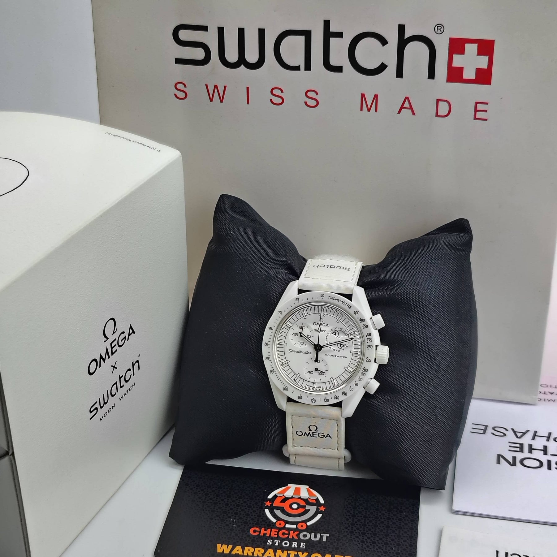 Omega x Swatch - Snoopy Edition - Master Quality - Chrono Graph - 42mm Dial Size - Men's Watch