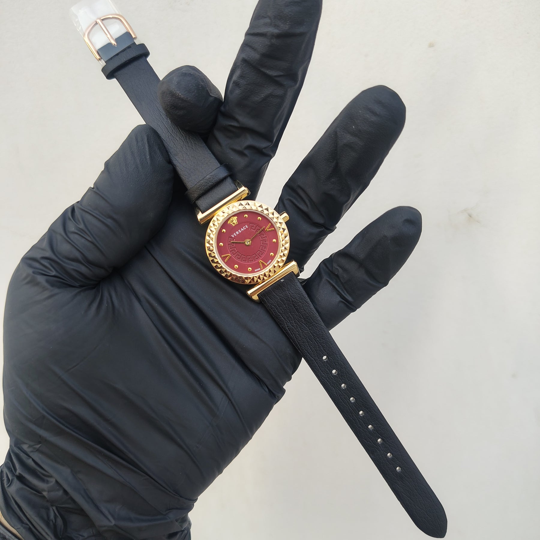 Versace - Original - Swiss Quartz - 28mm - Women's Watch