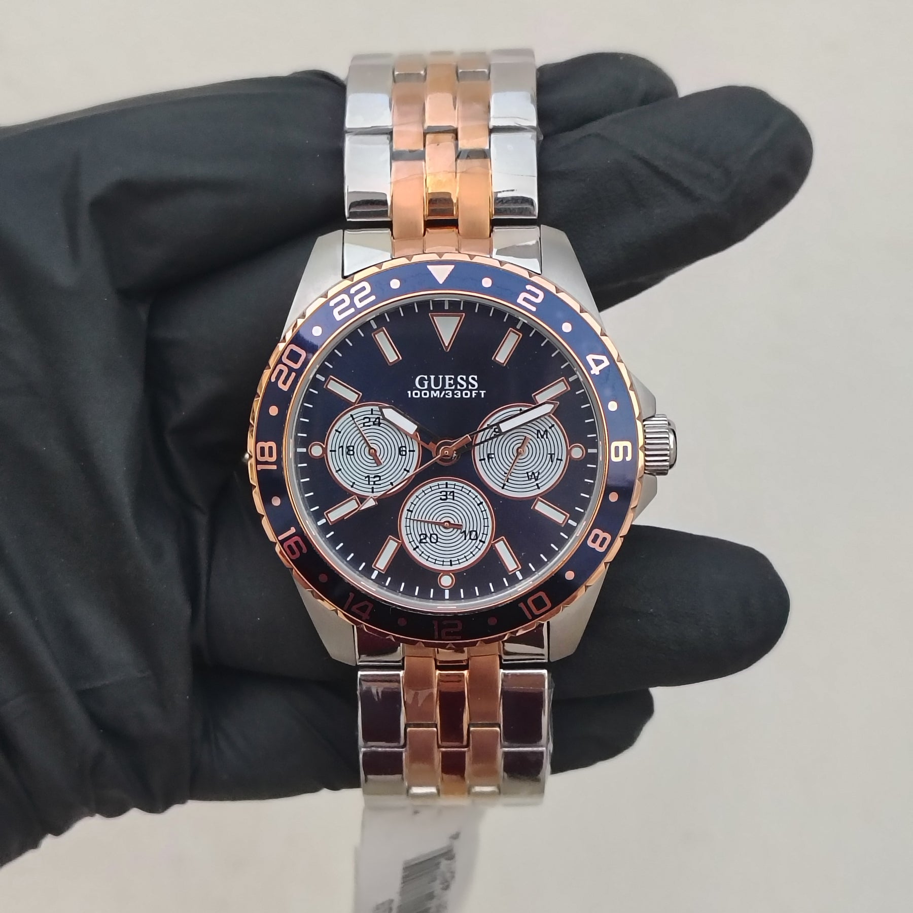 Guess – Original – W1107G3 - Japanese Quartz - 44mm - Men's Watch