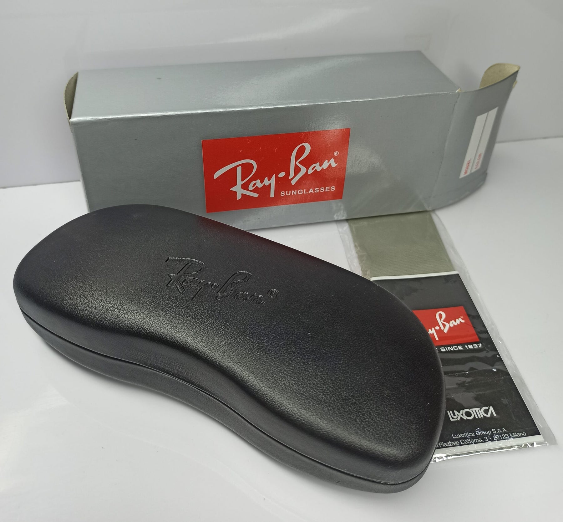 Ray Ban - Brand Box - Standard - CHECKOUT