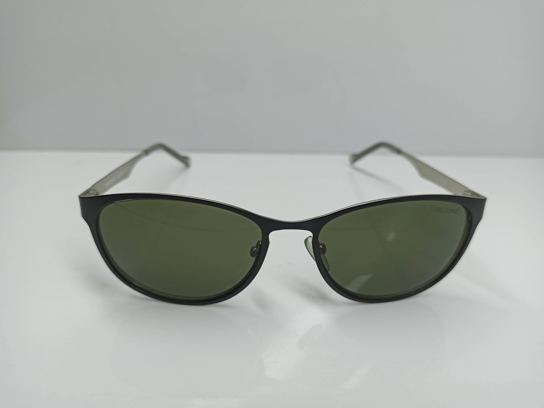 Time Zone - SG61 - Oval - Black/Green - Metal - Budget Sunglass - CHECKOUT