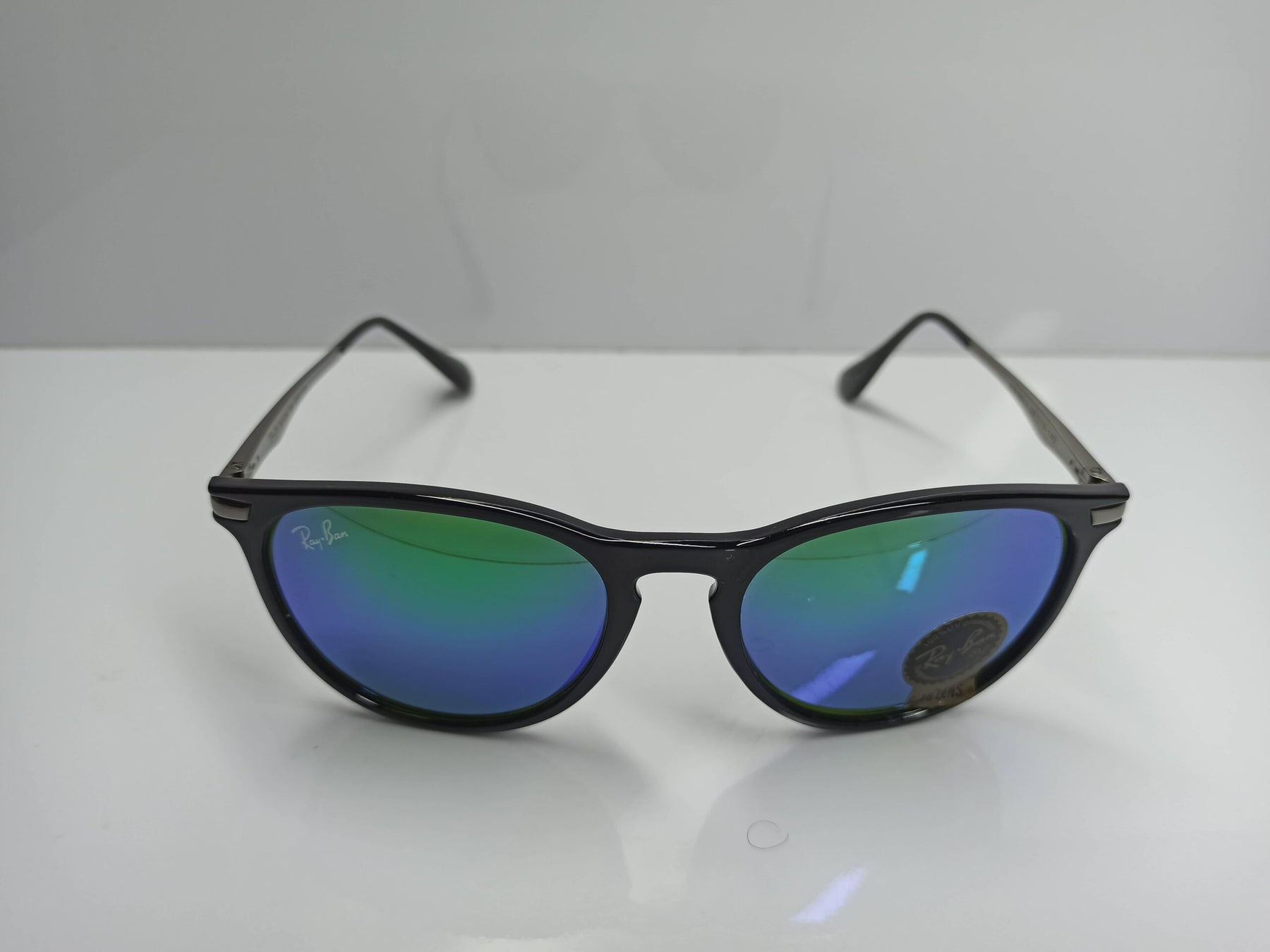 Ray Ban – SG111 – Round – Metal – G15 Gradient Lens – Women - Sunglass - CHECKOUT
